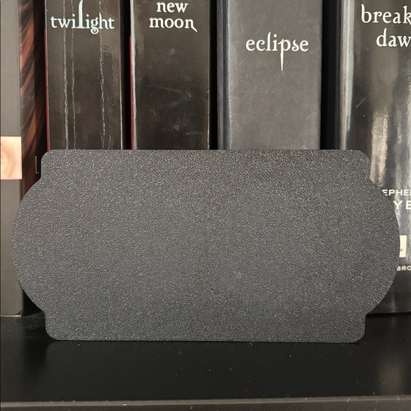 Fantasy Bookshelf Sign - Picture 3 of 3